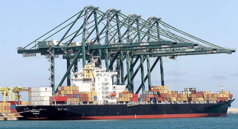 comercio_valencia_barco_guillermo_lucas.jpg