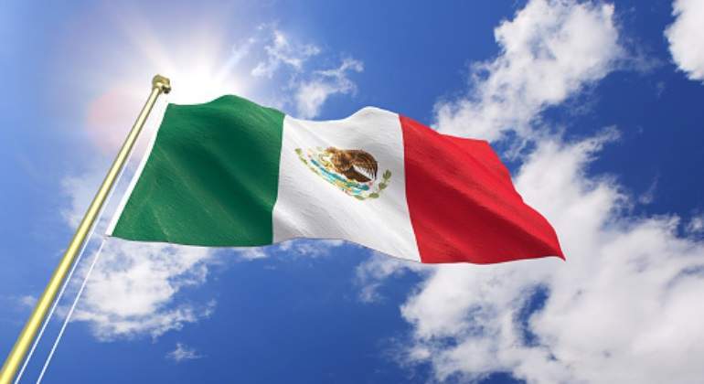 mexico-flag-getty.jpg