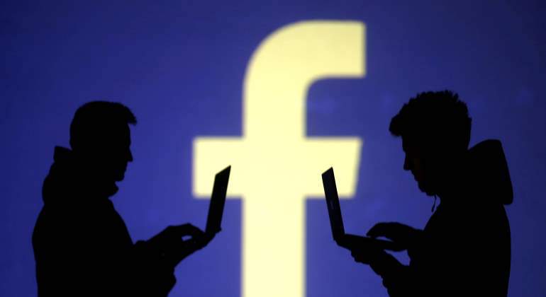 Facebook-reuters.jpg