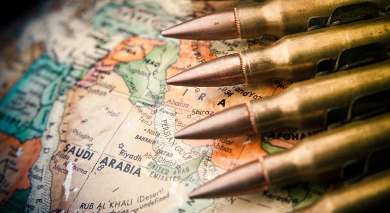El PSOE no frena la venta de armas a Riad