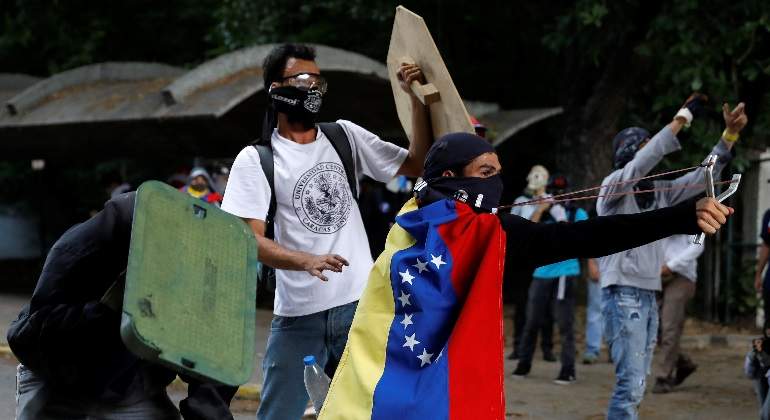 venezuela-protestas-tirachinas-reuters.jpg
