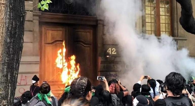 feministas-aborto-paredes.jpg