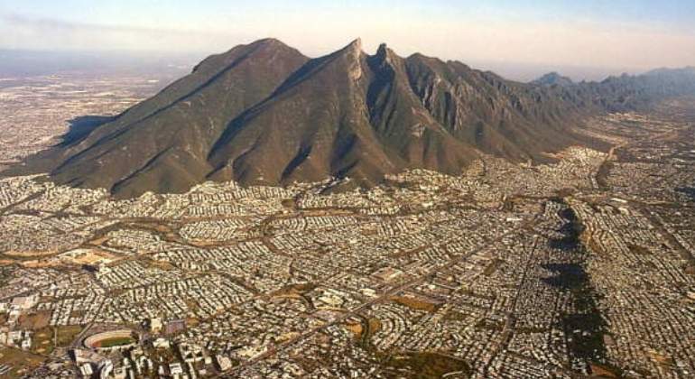 monterrey-transpote-publico.jpg