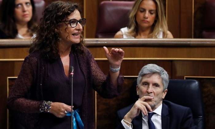 montero-maria-jesus-congreso-12septiembre2018-efe.jpg