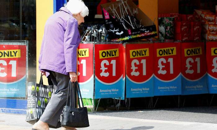 Poundworld-senora-pasea.jpg