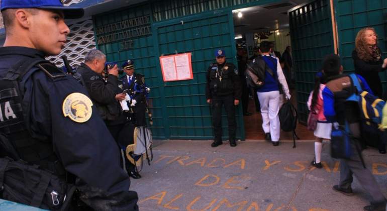 regreso-a-clases-policia-cdmx.jpg