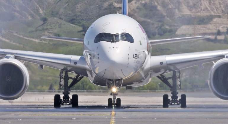 Latam-Airlines-eE-770.jpg