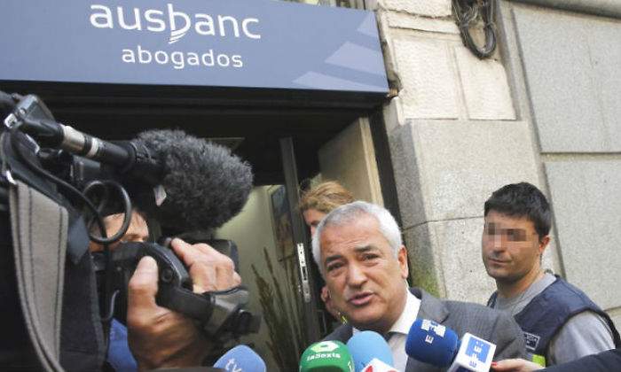 pineda-ausbanc.jpg