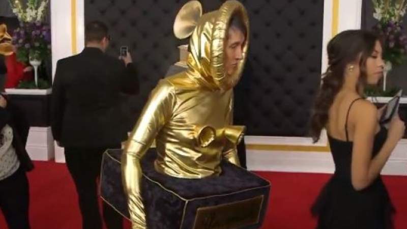 andrea-echeverri-grammy.jpg