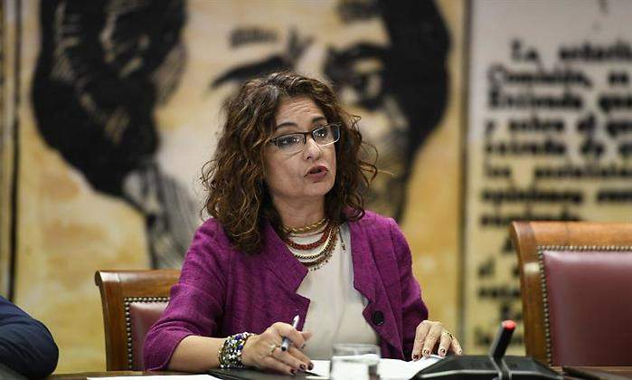 ministra-Hacienda-Maria-Jesus-Montero-senado-EFE.jpg