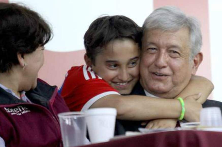 arne-hijo-amlo.jpg
