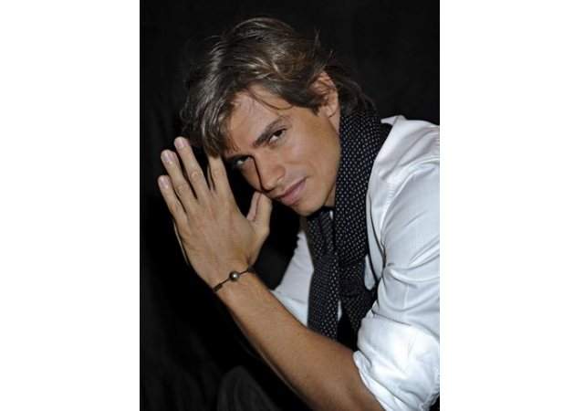 carlos-baute.jpg