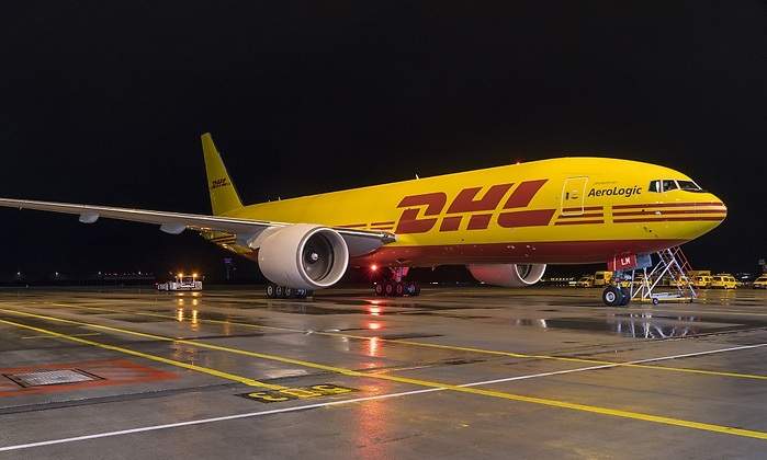 dhl.jpg