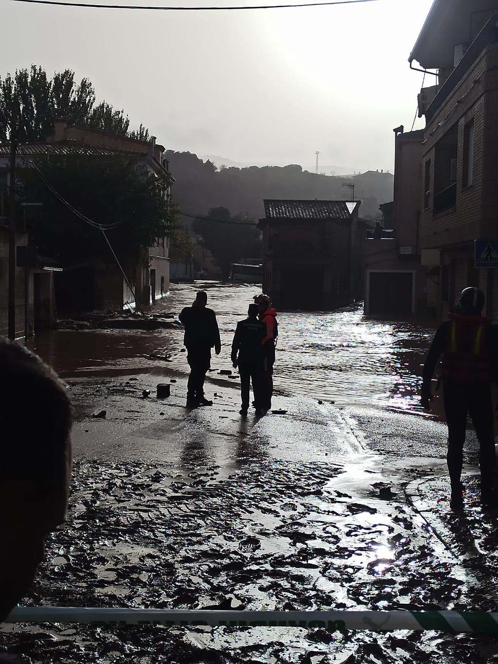 La ayuda también cae del cielo