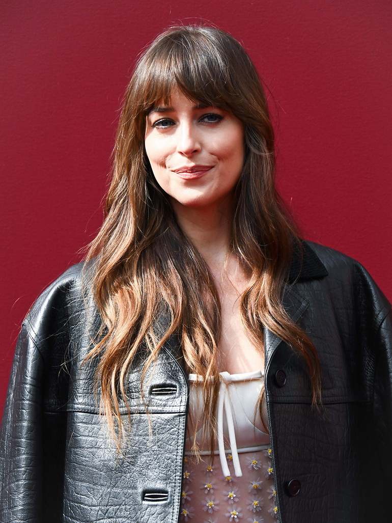 Dakota Johnson. Cordon