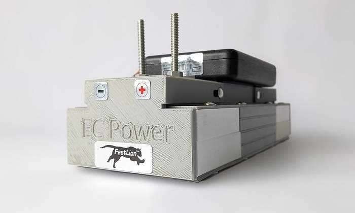 EuropaPress_4752331_bateria_carga_rapida_10_minutos_fue_desarrollada_autos_electricos_caja-1.jpg
