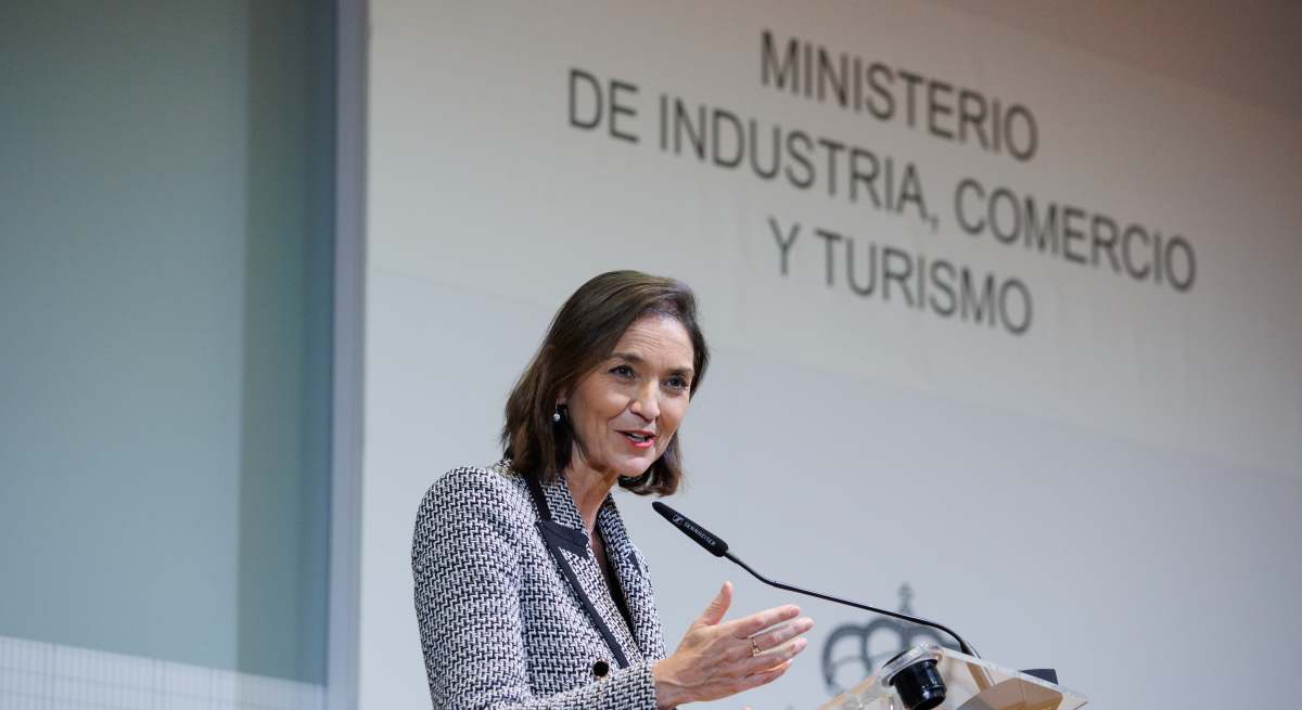 Reyes Maroto: «España será pionera en acabar con la desregulación de las plataformas de pisos turísticos»