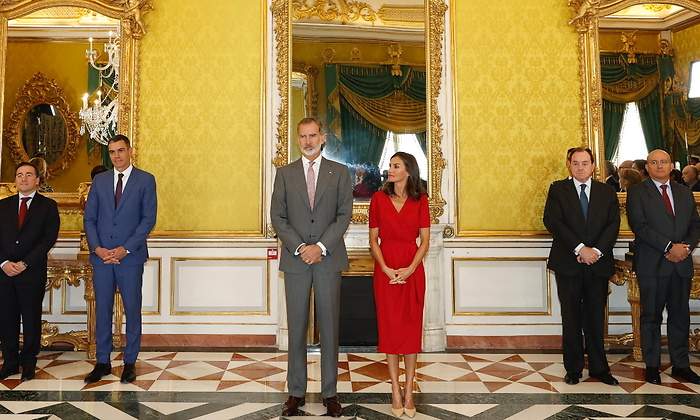 felipe-vi-letizia-1200.jpg