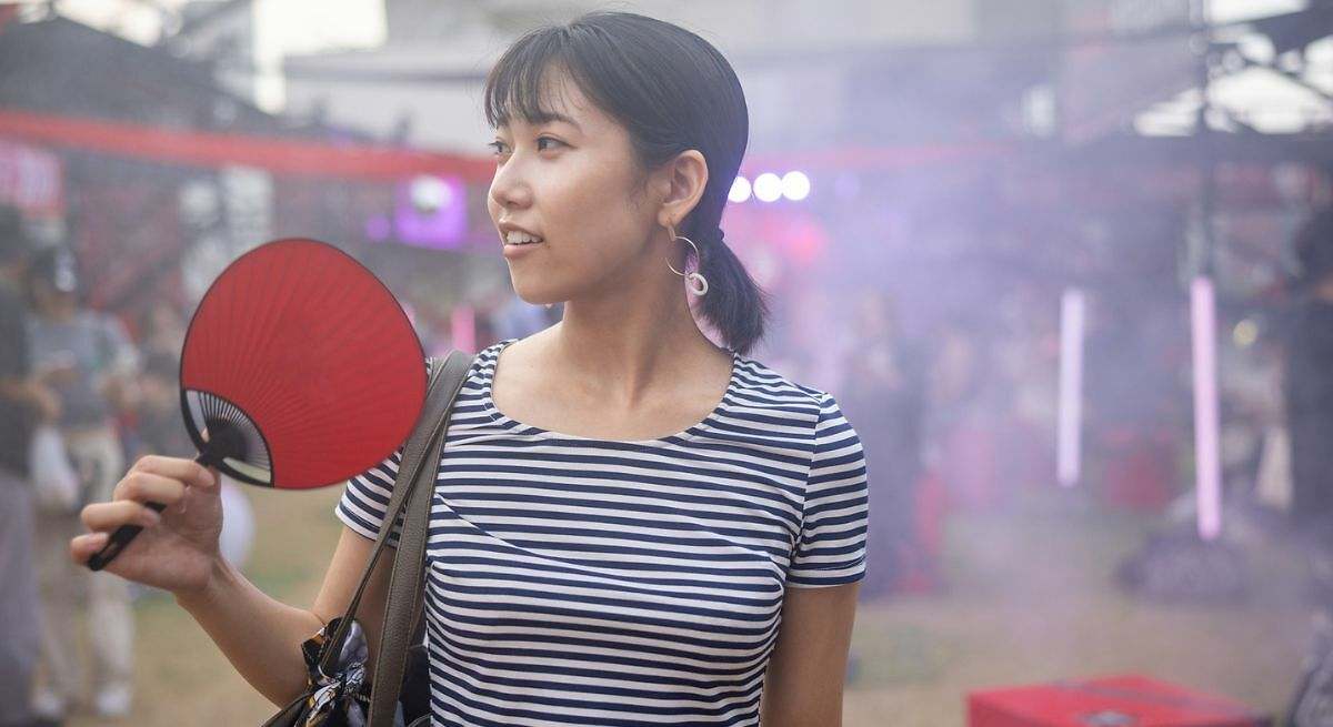 Paipái japonés Uchiwa (rígido)