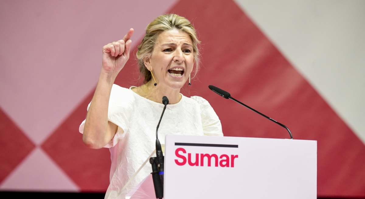 Díaz presenta su candidatura para ser «la primera presidenta del Gobierno» y se distancia de Podemos: «No soy de nadie»