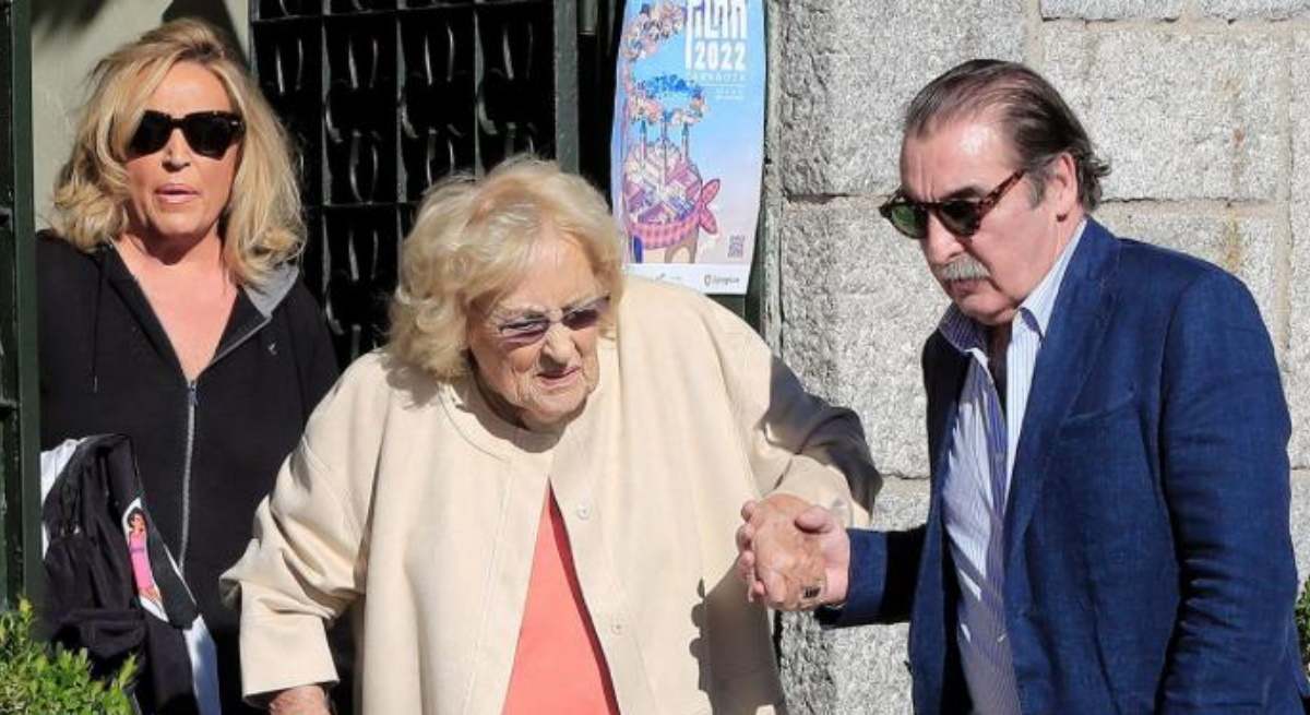 Lydia Lozano no ha podido despedirse: su madre ha muerto cuando ella estaba  en Barcelona