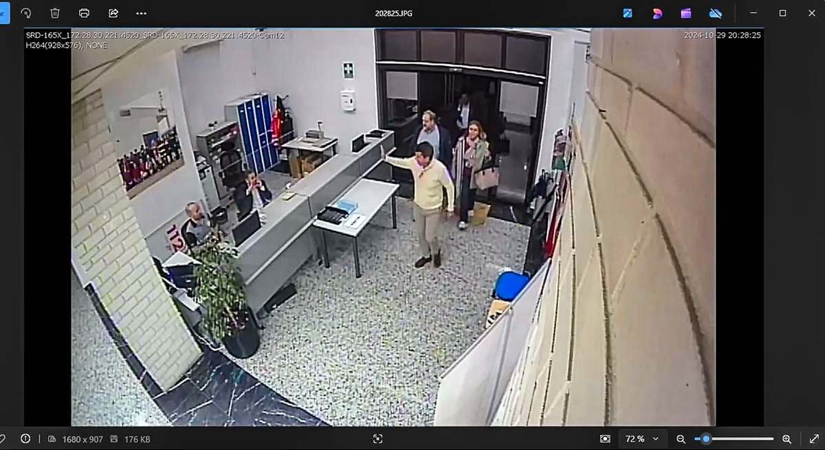 Podemos denuncia ante la Fiscalía la posible falsedad de la fotografía de Carlos Mazón entrando al CECOPI la tarde de la DANA