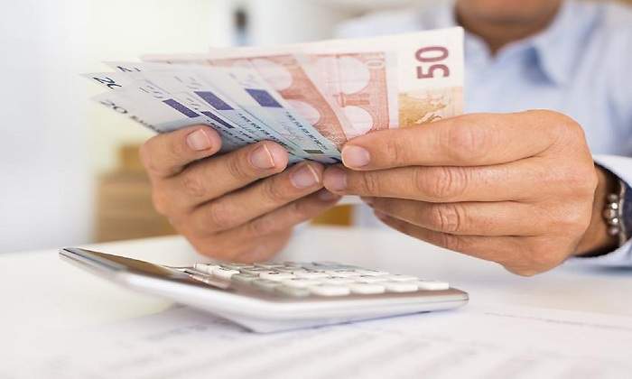 1200-x-655-Contar-dinero-Istock.jpg