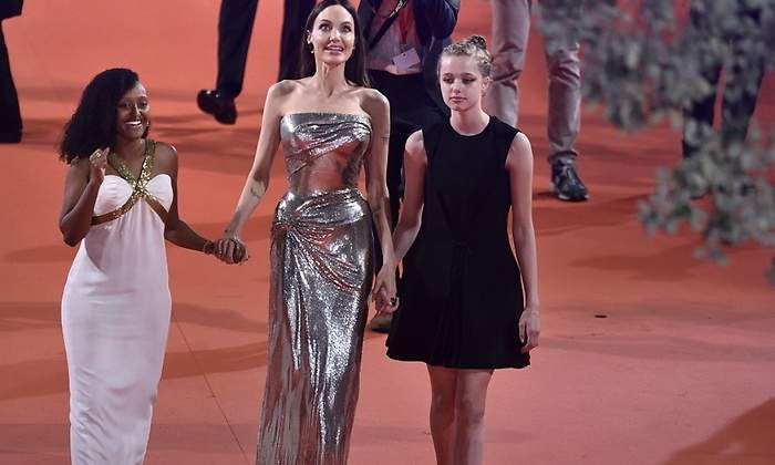 angelina-hijas-1200.jpg