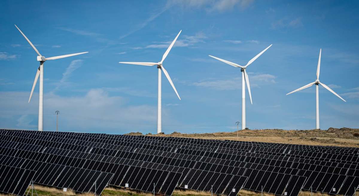 EDP registra una mejora productiva del 60% con la hibridación (eólica y solar) de una planta en Ávila