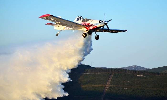 thumbnail_Avion-de-Plysa.jpg