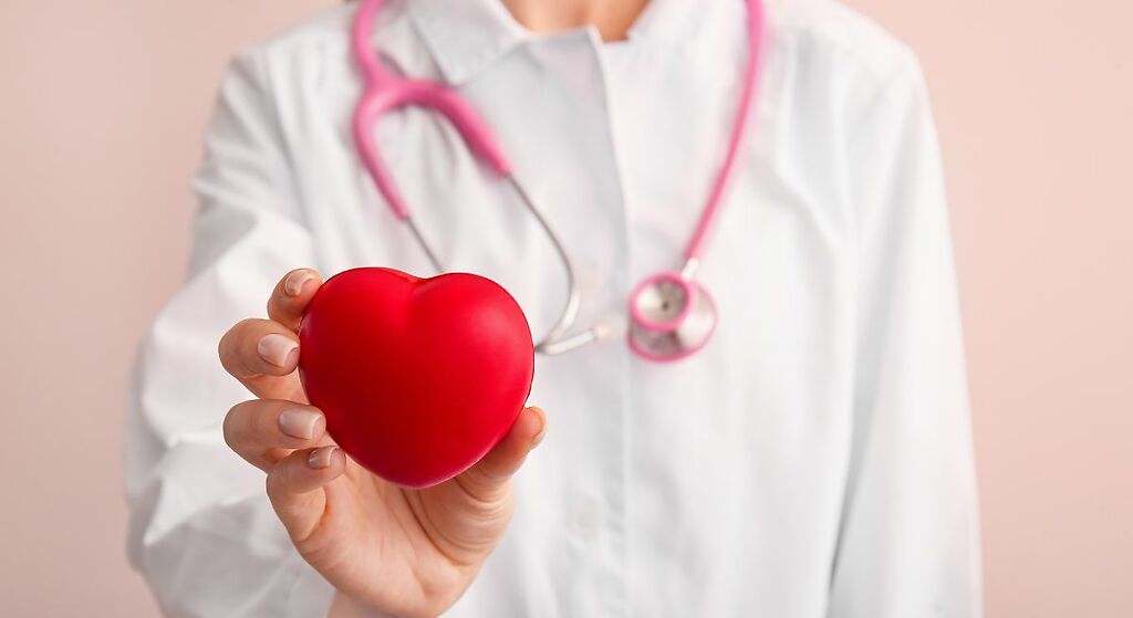 Soy cardióloga y este es el único fruto seco que como todos los días para proteger la salud del corazón