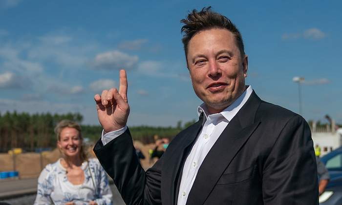 elon-musk-ceo-tesla-spacex-efe.jpg