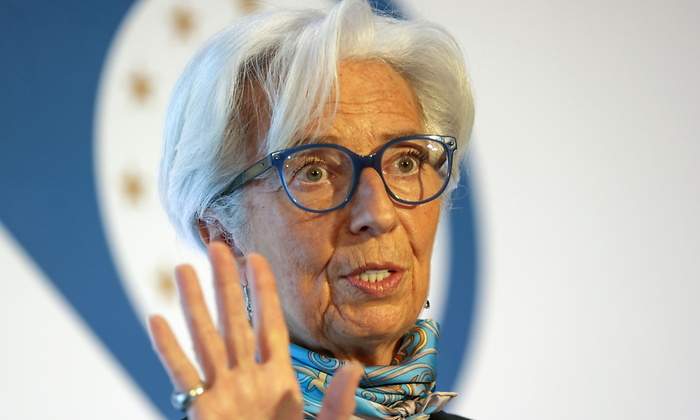 lagarde-mano-blumber-1200x655.jpg