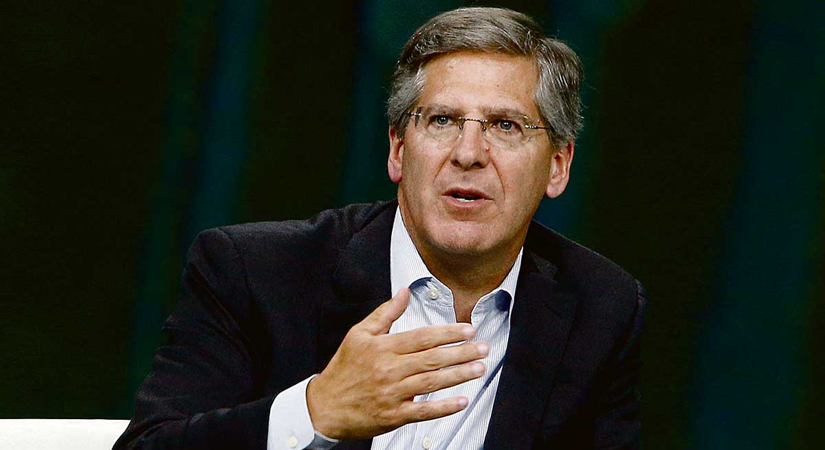 Bob Moritz (PwC): «España tiene que minimizar los riesgos políticos para atraer inversión»