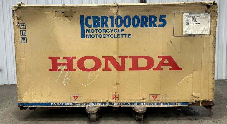 Caja de la Honda CBR1000RR Repsol