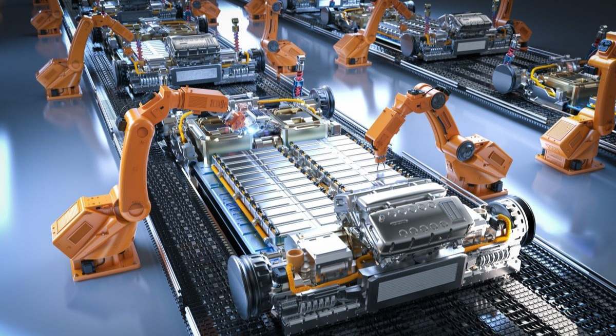 Pedro Sánchez anuncia 50 millones para el desarrollo de la gigafactoría de baterías de InoBat en Valladolid