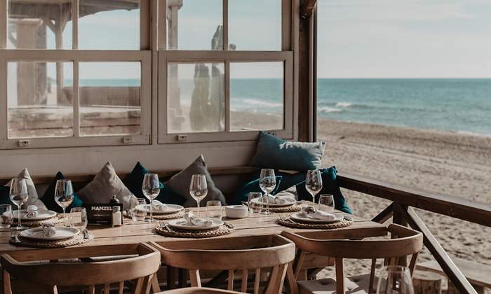 la-plage-casanis-1200.jpg