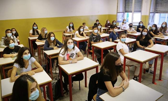estudiantesenclases.jpg
