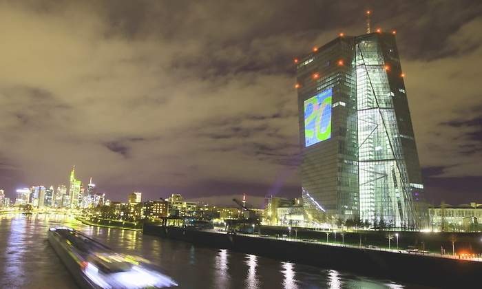 bce-sede-noche.jpg