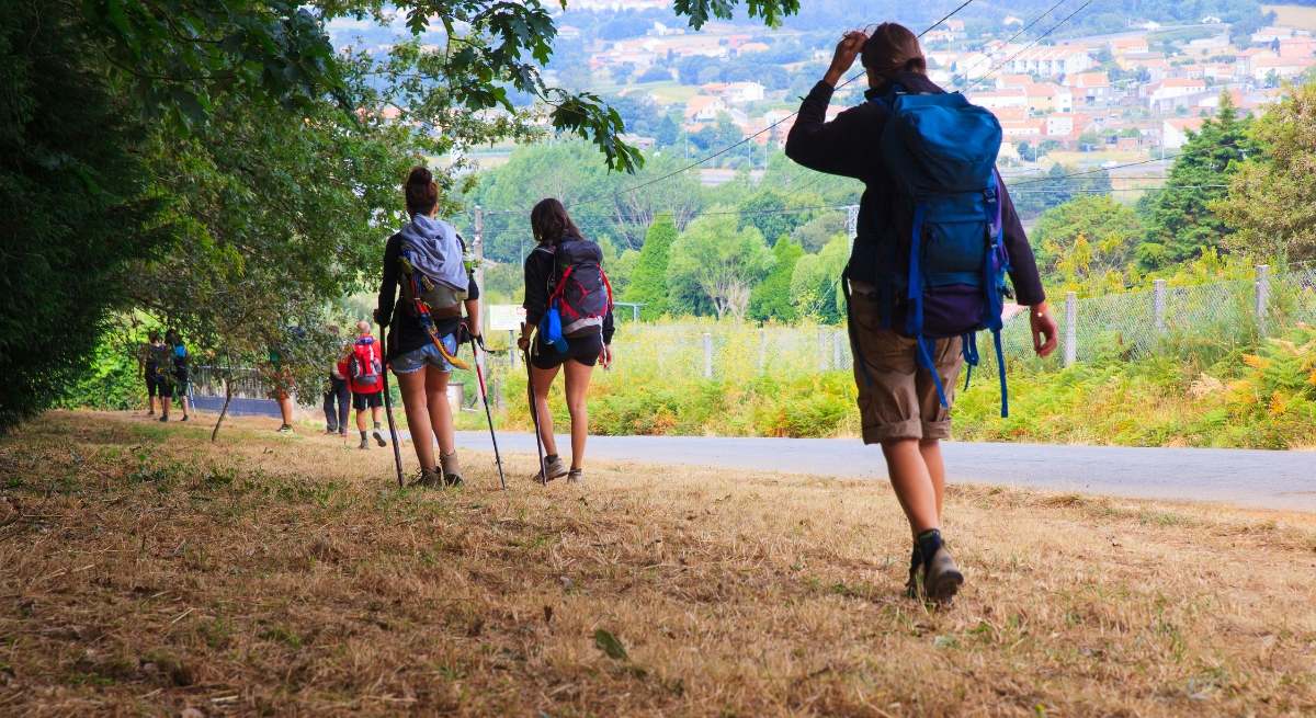 10 básicos para hacer el Camino de Santiago: las cosas que todo peregrino debe llevar en su macuto este verano