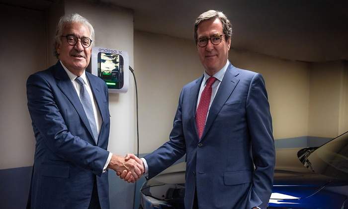 endesa-x-way-CEOE-acuerdo-movilidad-electrica.jpg