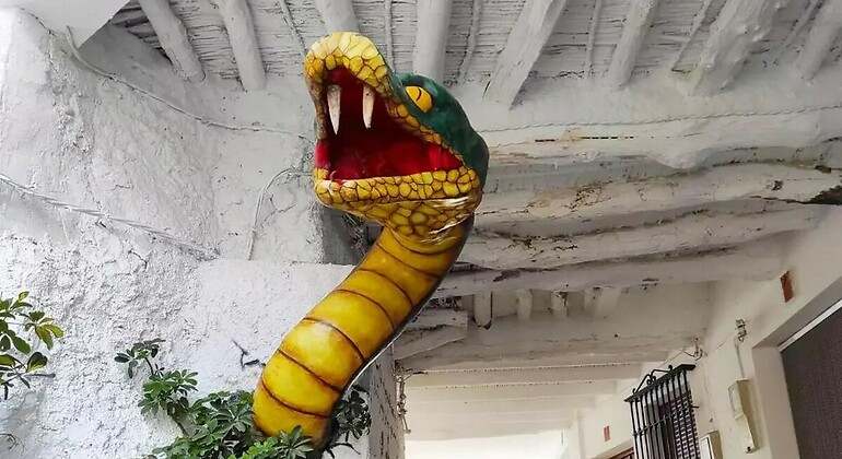 Serpiente en una fachada de Soportújar