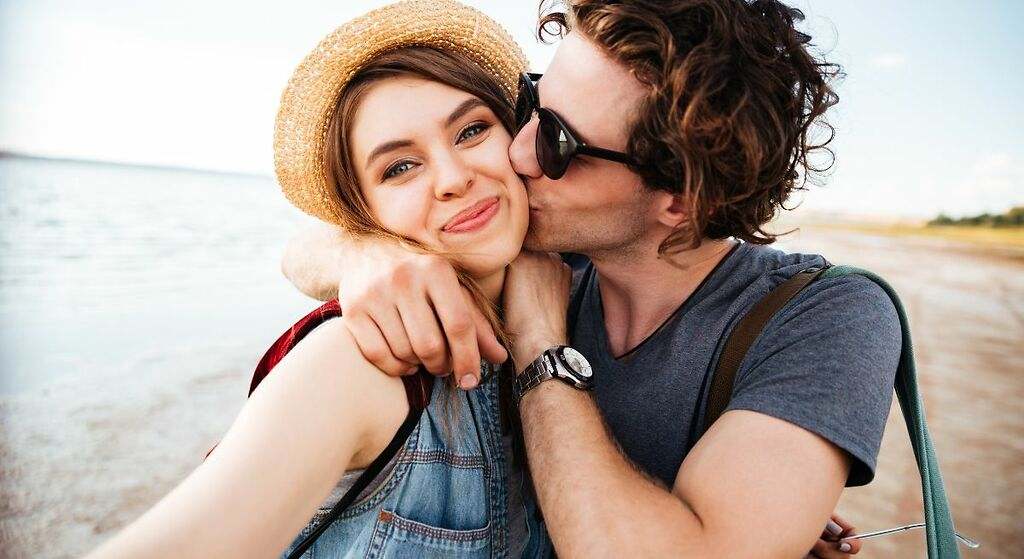 Qué son las parejas DADT, un nuevo modelo de relación que aumenta cada vez más en España