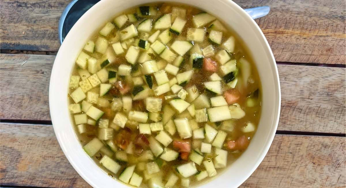 La deliciosa sopa fría ideal para verano: saludable, ligera y refrescante
