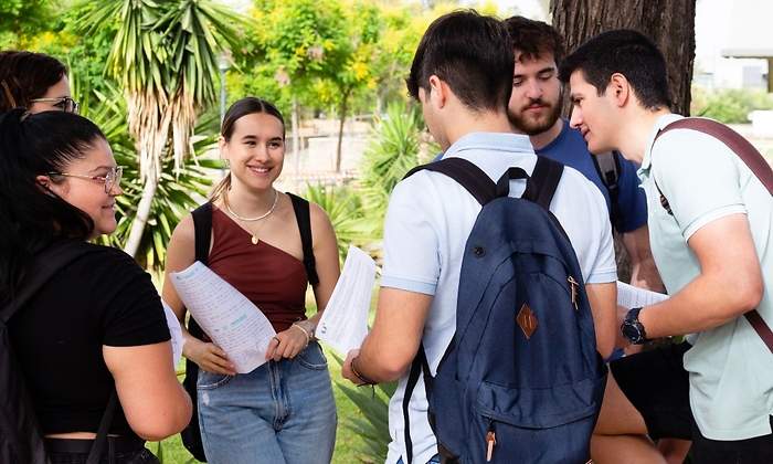 estudiantes-PEvAU-UPO-1.jpg