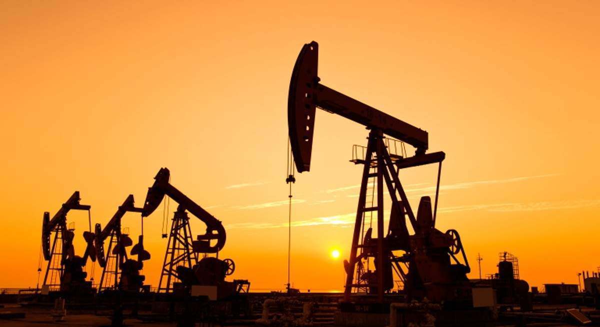 La OPEP+ decide este domingo si vuelve a aumentar su oferta petrolera en octubre