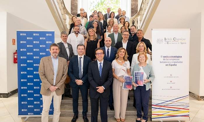 Colaboracion-Educativa-entre-Reino-Unido-y-Espana-1-1.jpg