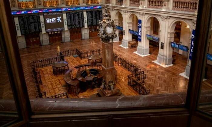 bolsa-madrid-interior-ventana-reloj-getty-1200x655.jpg