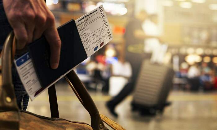 maleta-bolso-mano-avion-aeropuerto-viaje-pixabay.jpg
