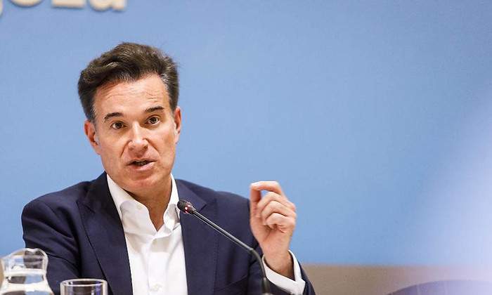 victor serrano